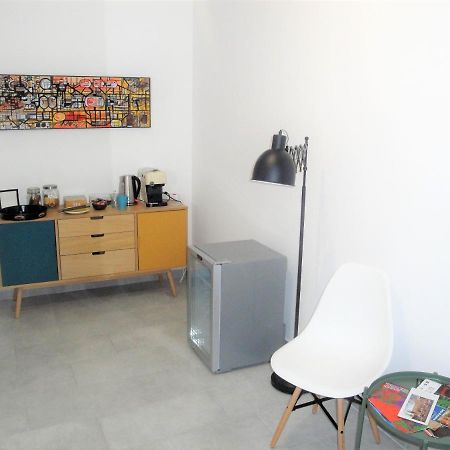 Be Central Rooms Palermo Bagian luar foto